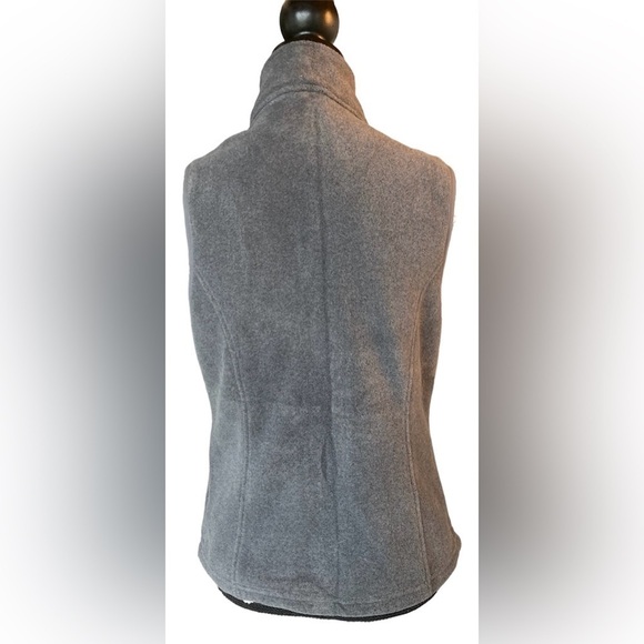 L.L. Bean Fleece Vest - Picture 2 of 5